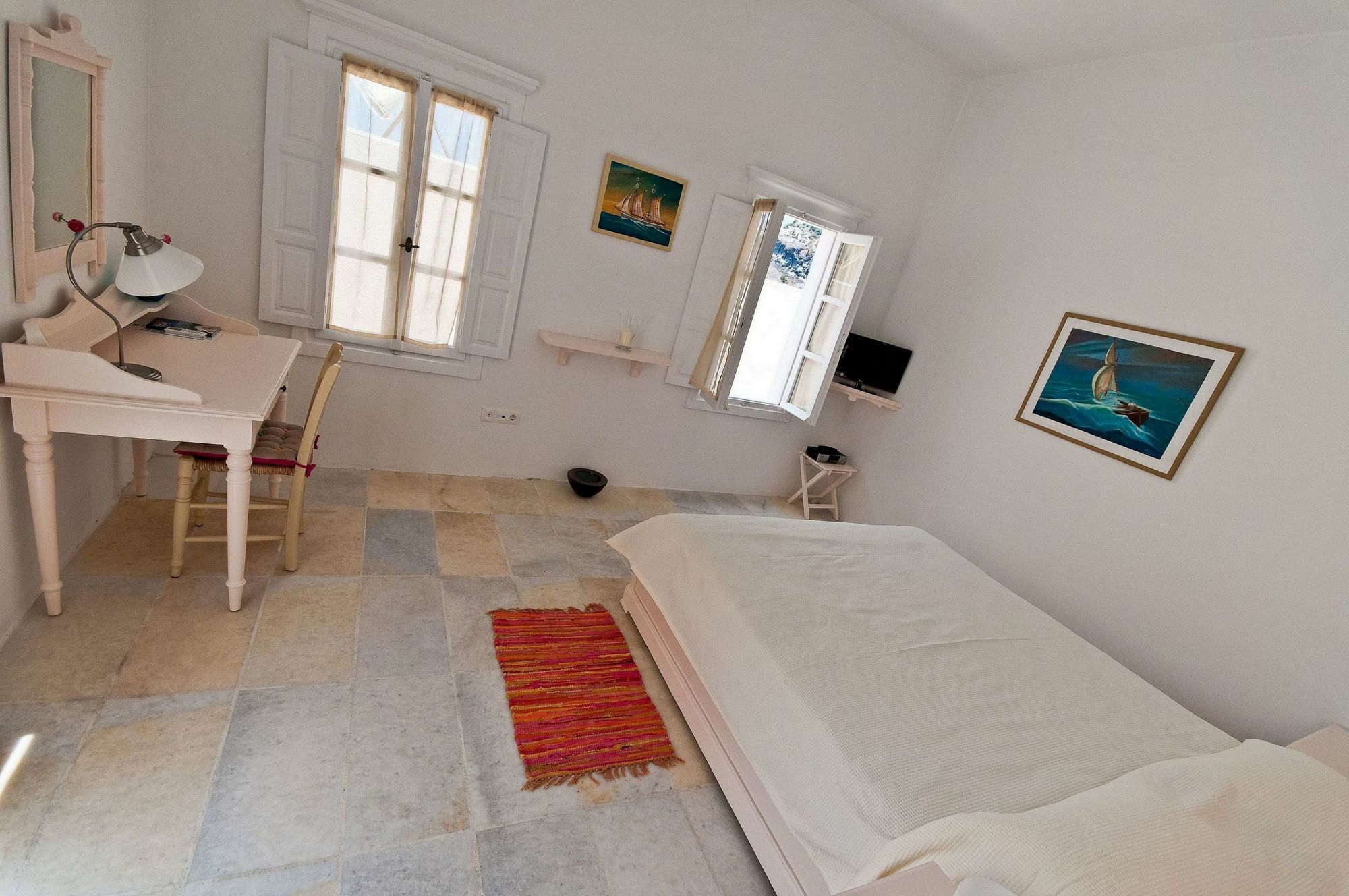 Cori Rigas Suites Тира Экстерьер фото