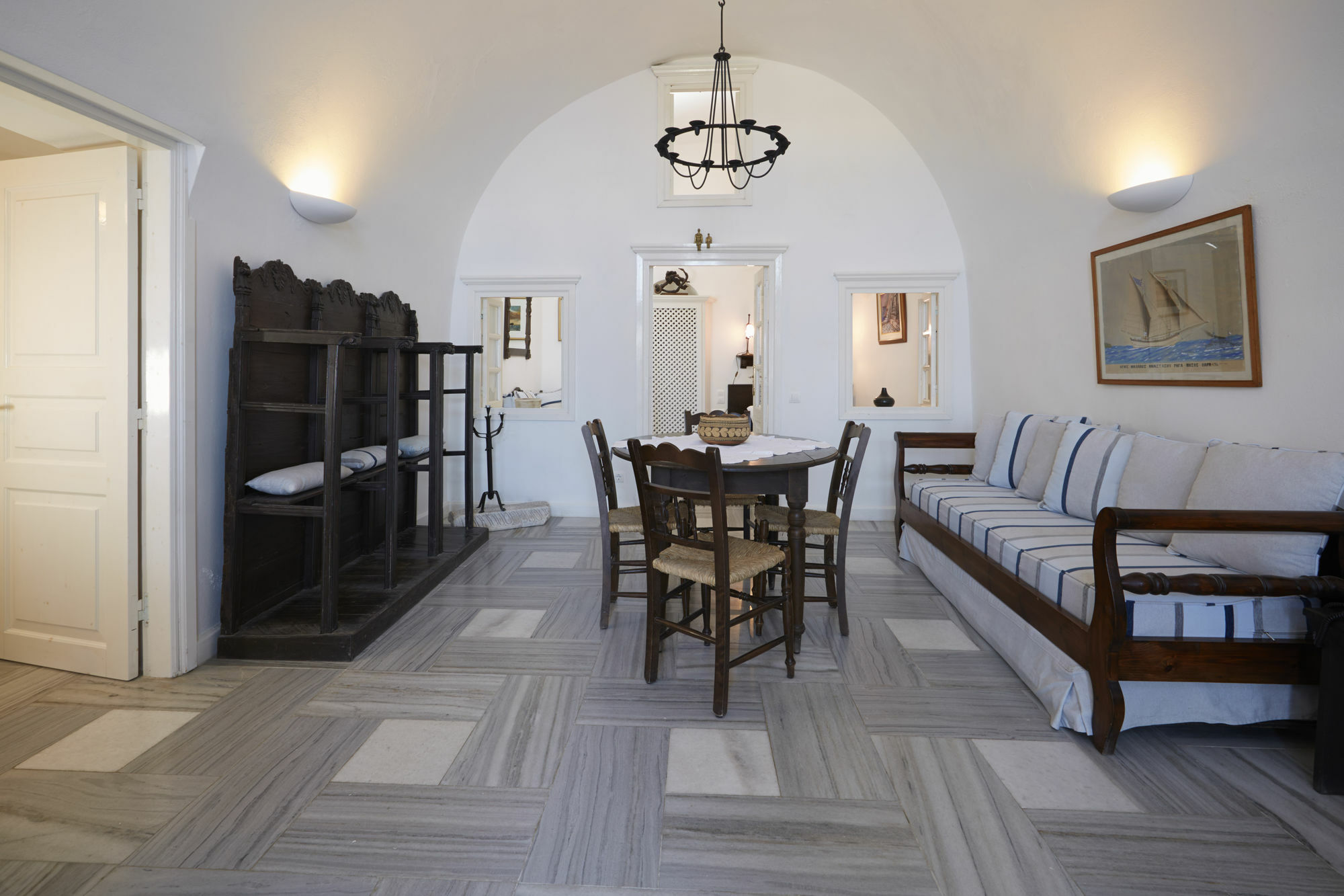 Cori Rigas Suites Тира Экстерьер фото