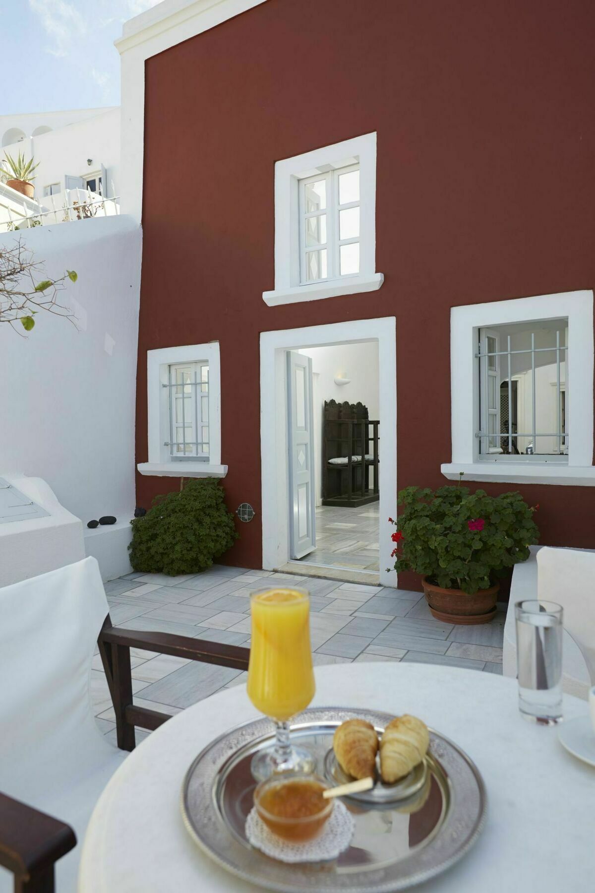 Cori Rigas Suites Тира Экстерьер фото