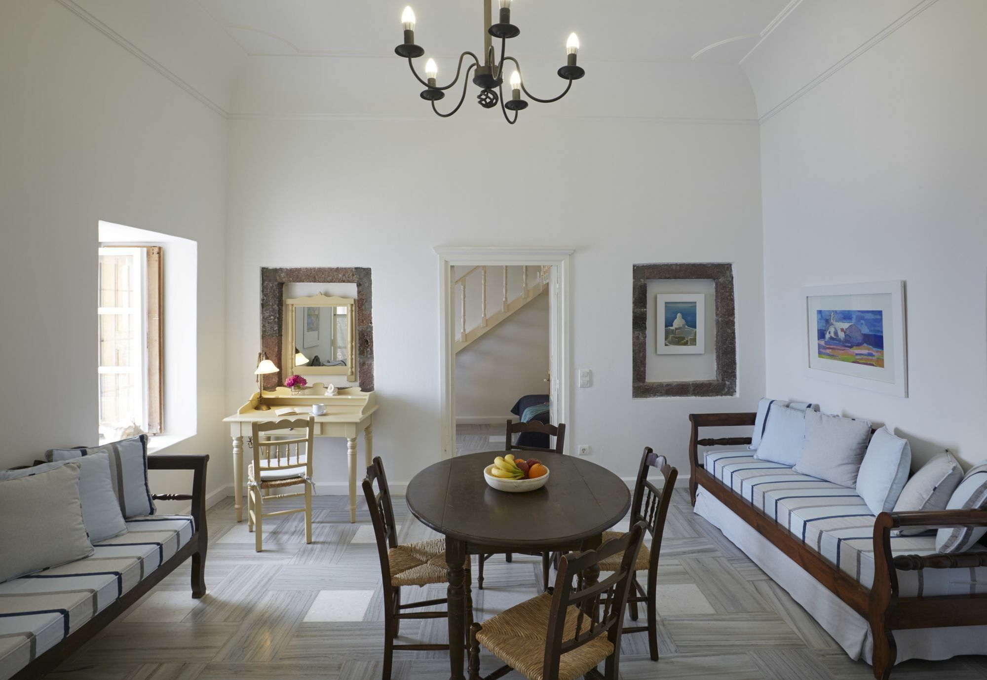 Cori Rigas Suites Тира Экстерьер фото